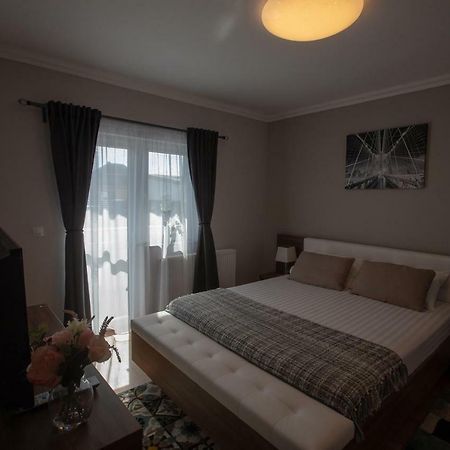 Apartament Saguna Sinnicolau Mare Екстер'єр фото