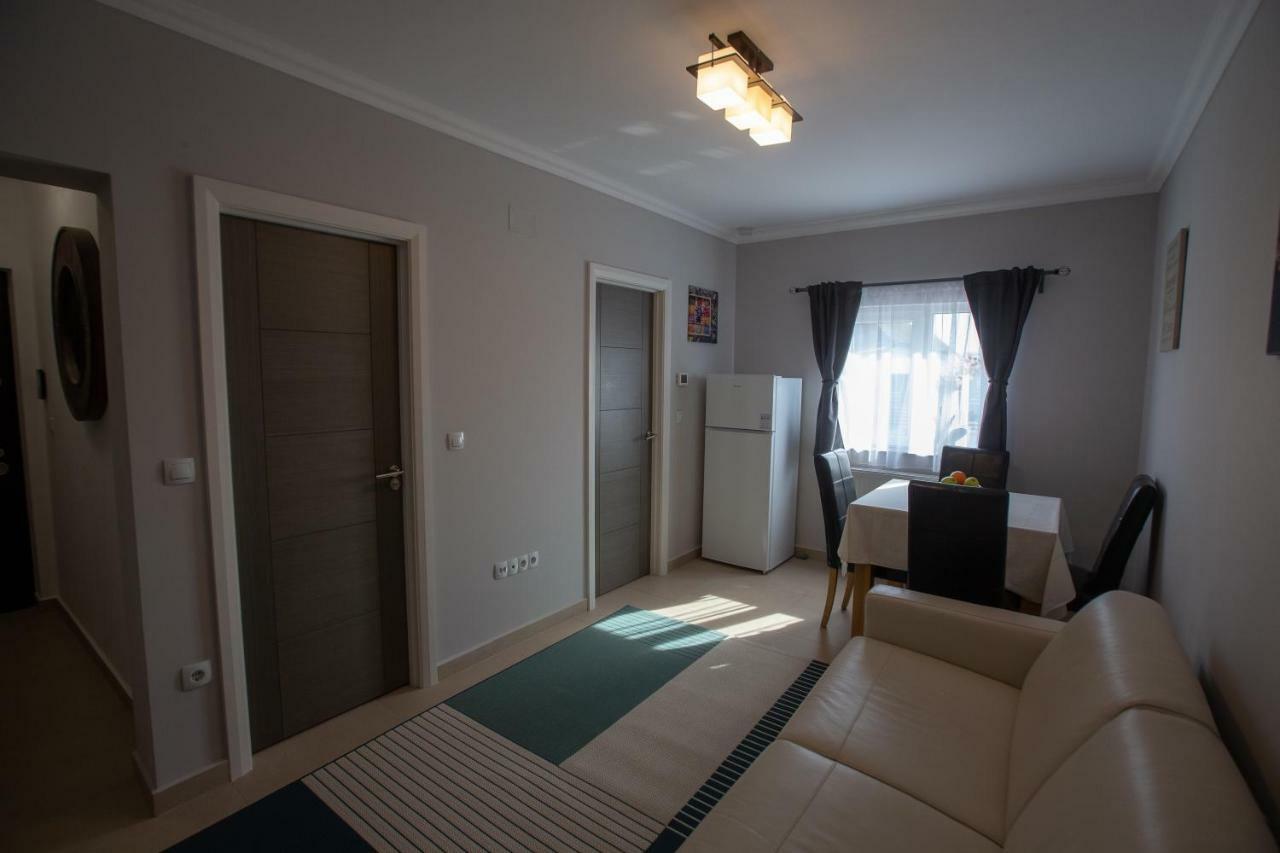 Apartament Saguna Sinnicolau Mare Екстер'єр фото