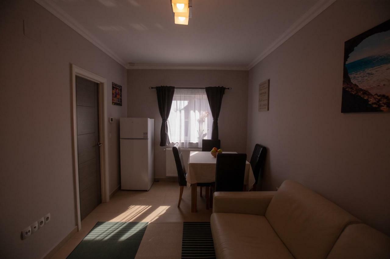 Apartament Saguna Sinnicolau Mare Екстер'єр фото