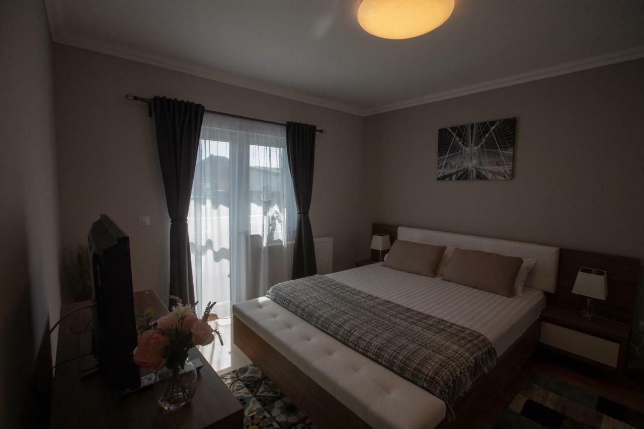 Apartament Saguna Sinnicolau Mare Екстер'єр фото